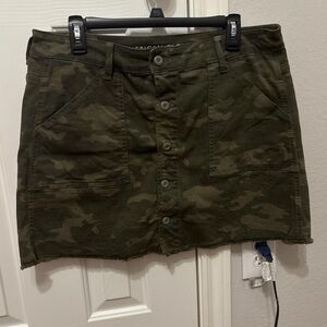 American Eagle Camo Green Skirt